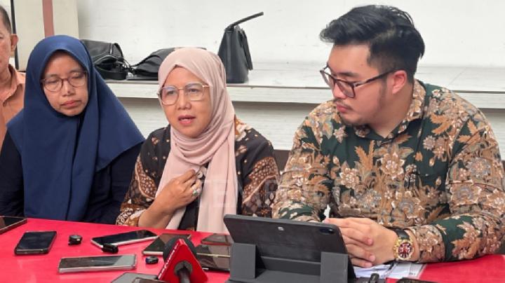 MAKAN GRATIS